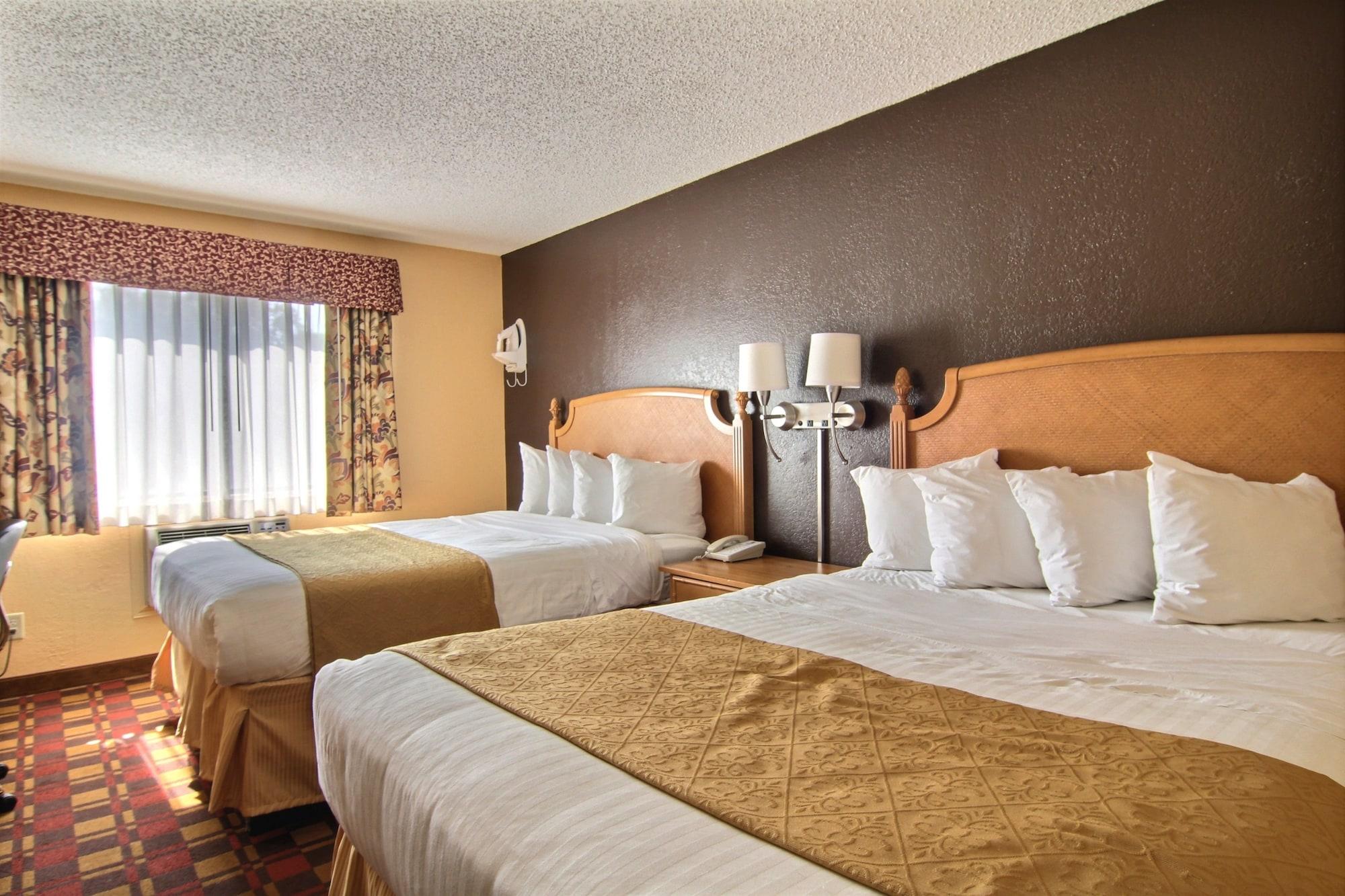 קנטון Quality Inn Hall Of Fame מראה חיצוני תמונה